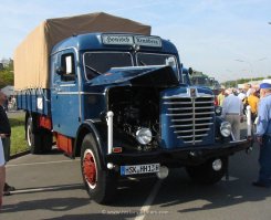Büssing 6000S Pritsche mit tiefem Fahrerhaus 1953