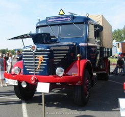 Büssing 6000S Pritsche mit Fernfahrerfahrerhaus 1954