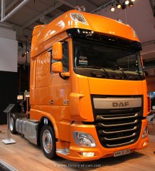 DAF XF 460 Sattelzugmaschine Super Space Cab 2014