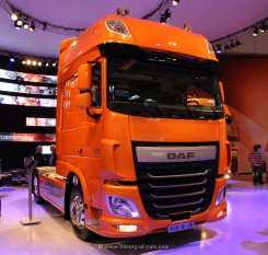 DAF XF 510 Sattelzugmaschine Super Space Cab 2014