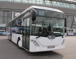 Göppel Bus go4city AutoTram Extra Grand 2012