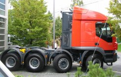 Iveco Trakker 410T48 8x4 Schwerlast-Sattelzugmaschine 2004