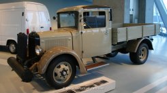 Mercedes-Benz L 1500 Holzvergaser Pritsche 1937