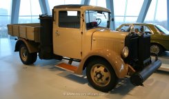 Mercedes-Benz L 1500 Holzvergaser Pritsche 1937