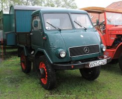 Mercedes-Benz Unimog 401 U25 "Froschauge" 1953-1956