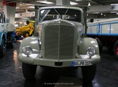 Mercedes-Benz LK334 Kipper 1957-1963