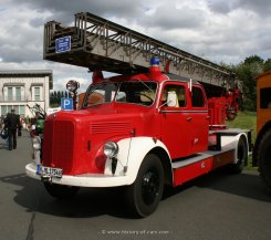 Mercedes-Benz LF311 Feuerwehr Metz DL25 1954