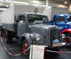 Mercedes-Benz L311 Pritsche 1955