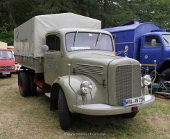 Mercedes-Benz L312 Pritsche 1955