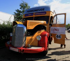 Mercedes-Benz L315 (O6600) Möbelkoffer 1955