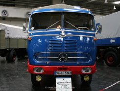 Mercedes-Benz LP334 Pritsche 1962