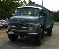 Mercedes-Benz LA710 Großraumkrankenkraftwagen (GKrKw) 1963-1967