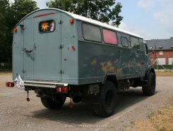 Mercedes-Benz LA710 Großraumkrankenkraftwagen (GKrKw) 1963-1967