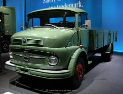 Mercedes-Benz L1113 Pritsche, langer Radstand 1963-1967