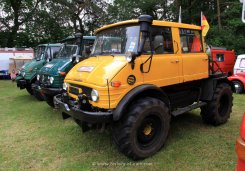 Mercedes-Benz Unimog 406 Doppelkabine ex-Flugzeugschlepper (?) 1963-1990