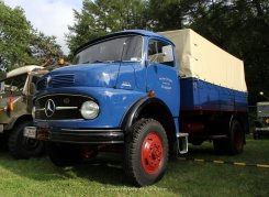 Mercedes-Benz LA1113 Pritsche, kurzer Radstand 1965