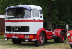 Mercedes-Benz LPS1632 4x2 Sattelzugmaschine 1970-1974