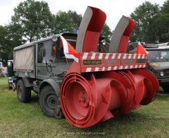 Mercedes-Benz Unimog 406 U80 Schneefräse Schmidt VF3 1970