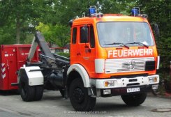 Mercedes-Benz SK 1928 A Abrollkipper Feuerwehr Wechselladerfahrzeug 1989