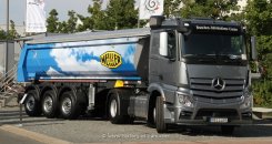 Mercedes-Benz Actros MP4 1845 ClassicSpace Sattelzugmaschine 2012