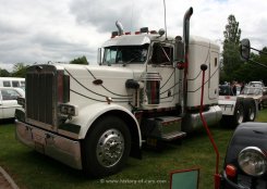 Peterbilt 359 6x4 Sattelzugmaschine 1967-1987