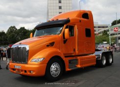 Peterbilt 387 6x4 Sattelzugmaschine 2003