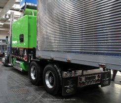 Peterbilt 379-127 EXHD 6x4 Sattelzugmaschine 2005