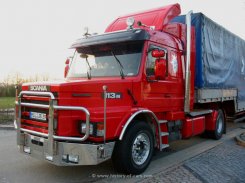 Scania 113M 4x2 Langhauber Sattelzugmaschine 1988-1995