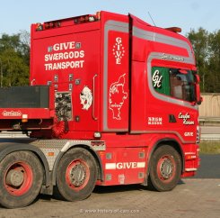 Scania 164G 580 8x4/4 Topline Schwerlast-Sattelzugmaschine GIVE 2000-2004